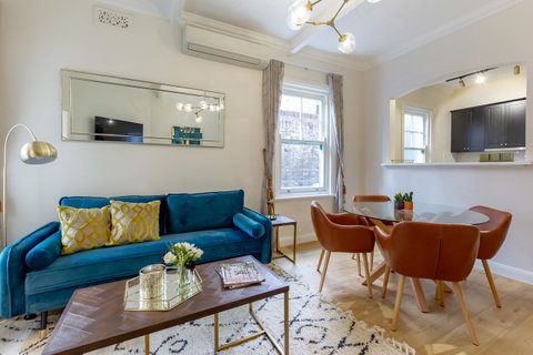 Heritage Townhouse Near Harbour Bridge - Australia Accommodation 0