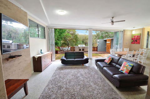 Crescent Head Spa Villa - Australia Accommodation 23