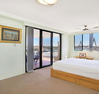 Darling Harbor Apartment - Australia Accommodation