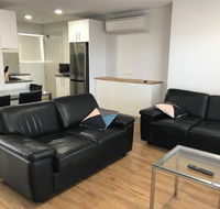 Jesmond Executive Villas - Australia Accommodation