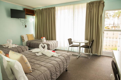 Kempsey Rose Motor Inn - Australia Accommodation 8