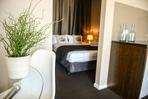 Crossroads Hotel - Australia Accommodation 21