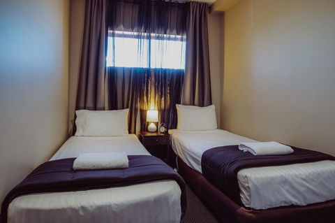 Crossroads Hotel - Australia Accommodation 8