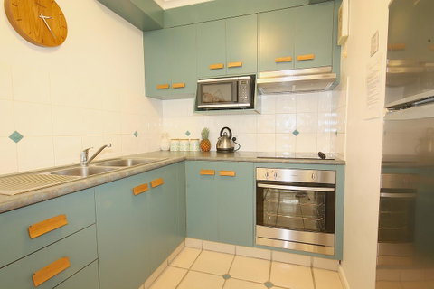 Cossies By The Sea - Australia Accommodation 10