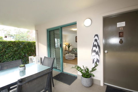 Cossies By The Sea - Australia Accommodation 13