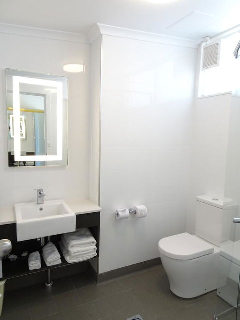 Ibis Styles Tamworth - Australia Accommodation 1