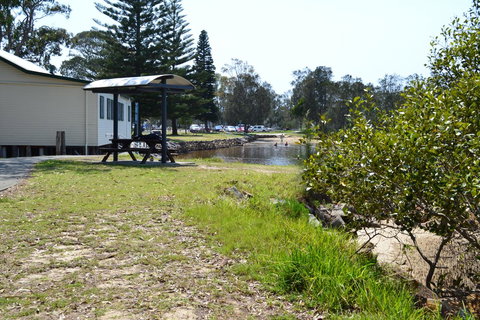 Sundial Holiday Units - Australia Accommodation 12