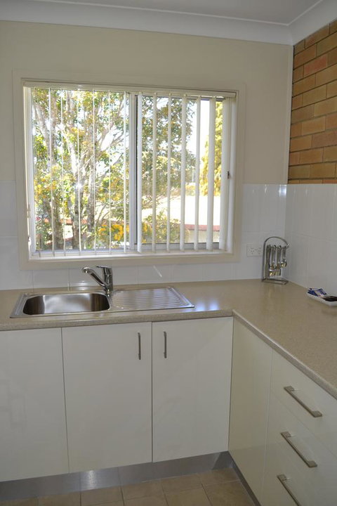 Sundial Holiday Units - Australia Accommodation 29