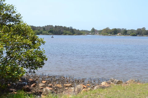 Sundial Holiday Units - Australia Accommodation 14