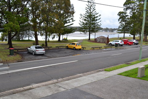 Sundial Holiday Units - Australia Accommodation 35