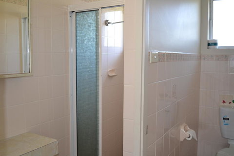 Sundial Holiday Units - Australia Accommodation 44