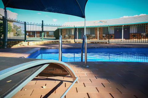 Almond Inn - Australia Accommodation 25
