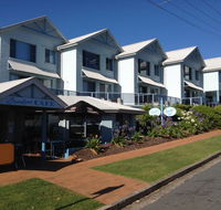 Breakers Apartments - Australia Accommodation