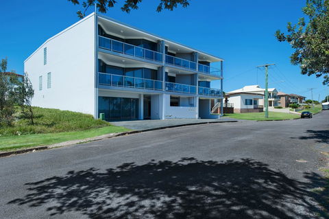 On The Beach Getaway - Australia Accommodation 29