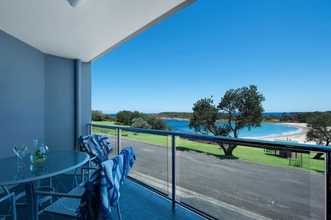 On The Beach Getaway - Australia Accommodation 0