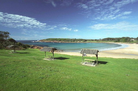 On The Beach Getaway - Australia Accommodation 15