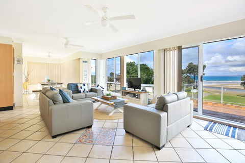 The Rotunda, Gerroa - Australia Accommodation 3