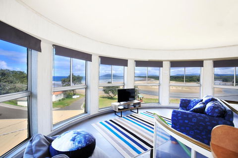 The Rotunda, Gerroa - Australia Accommodation 2