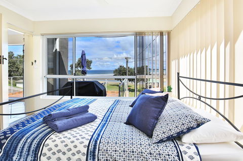 The Rotunda, Gerroa - Australia Accommodation 17