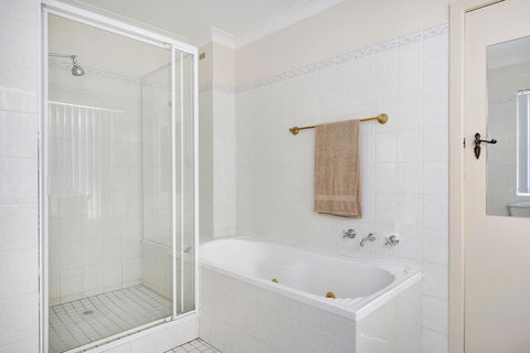 The Rotunda, Gerroa - Australia Accommodation 24