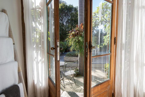 Bondi Beach House - Australia Accommodation 20
