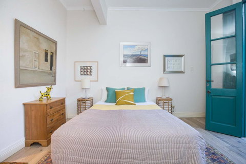 Bondi Beach House - Australia Accommodation 37