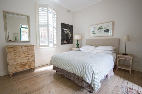 Bondi Beach House - Australia Accommodation 42