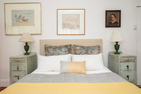 Bondi Beach House - Australia Accommodation 40