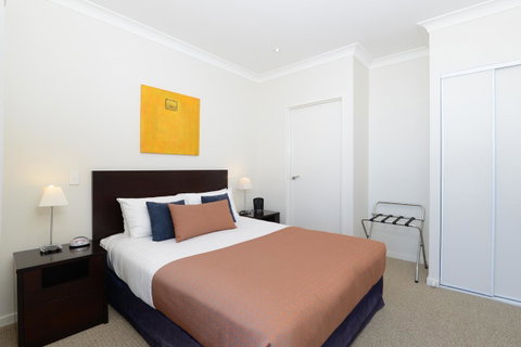 Macquarie Waters Boutique Apartment Hotel - Australia Accommodation 12