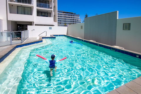 Macquarie Waters Boutique Apartment Hotel - Australia Accommodation 3