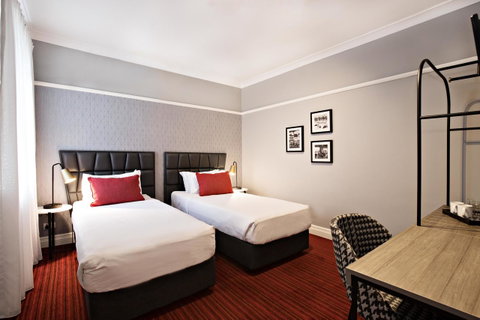 No 9 Springfield - Australia Accommodation 23
