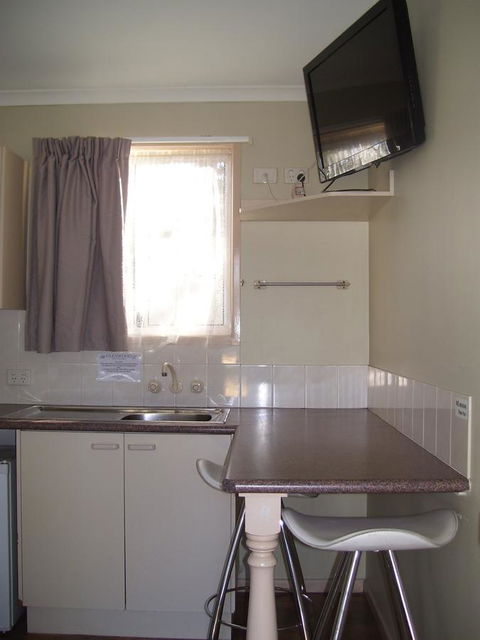 Glenwood Tourist Park & Motel - Australia Accommodation 18