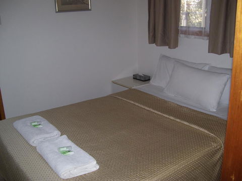 Glenwood Tourist Park & Motel - Australia Accommodation 21