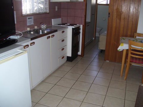 Glenwood Tourist Park & Motel - Australia Accommodation 22