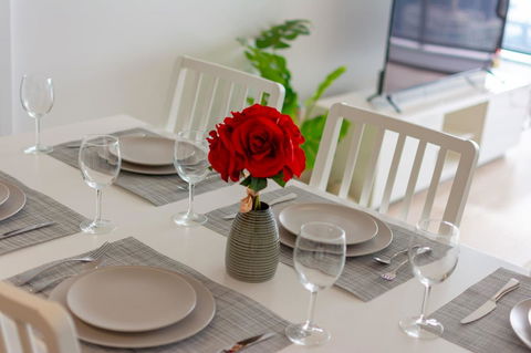 High Rise Apt In Heart Of Sydney Wt Harbour View - Australia Accommodation 20