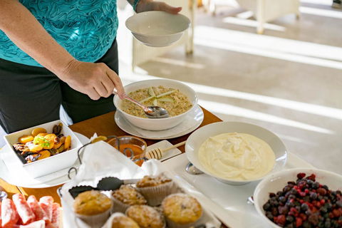 Thistle Hill Guesthouse - Walk To Many Wineries And Restaurants - Australia Accommodation 11