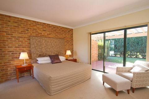 Potters Apartments - Australia Accommodation 17