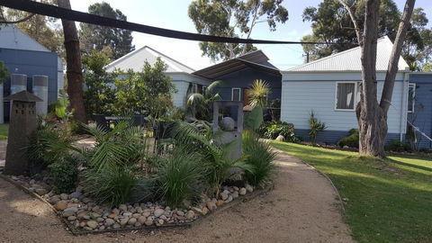 Huskisson Holiday Motel Cabins - Australia Accommodation 33