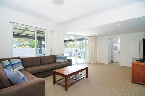 Huskisson Holiday Motel Cabins - Australia Accommodation 25