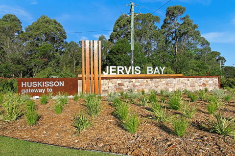 Huskisson Holiday Motel Cabins - Australia Accommodation 23