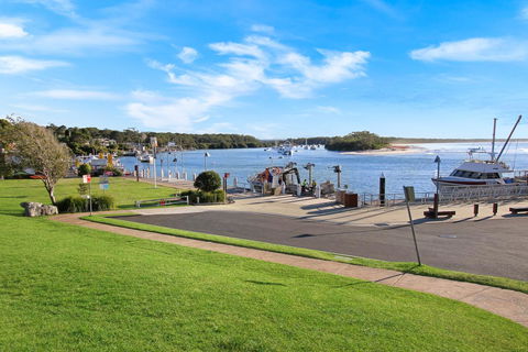 Huskisson Holiday Motel Cabins - Australia Accommodation 4