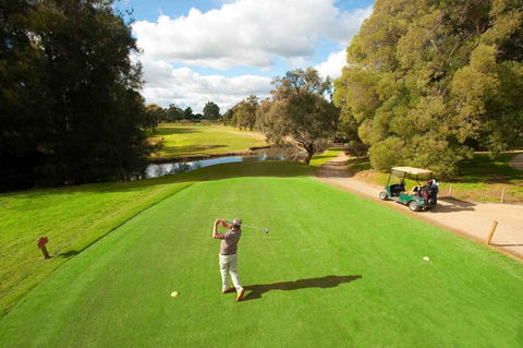 Comfort Suites Clubarham Golf Resort - Australia Accommodation 10