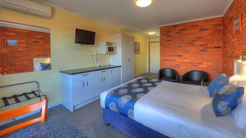 Pelican Motor Inn - Australia Accommodation 15