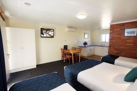 Pelican Motor Inn - Australia Accommodation 38