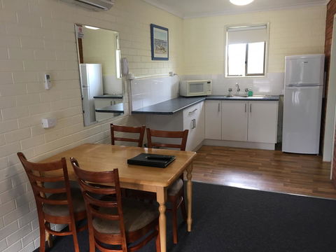 Pelican Motor Inn - Australia Accommodation 13
