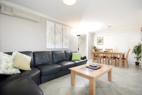 Sails Apartments - Australia Accommodation 19