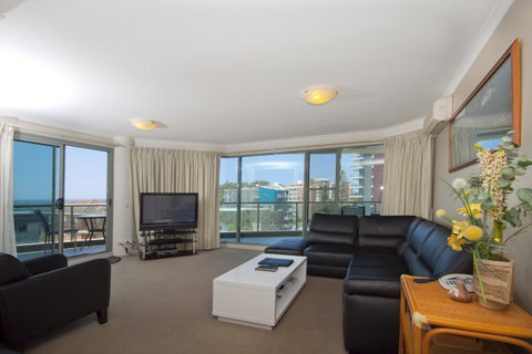 Sails Apartments - Australia Accommodation 16