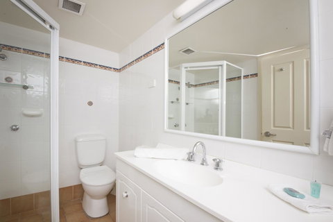 Sails Apartments - Australia Accommodation 13