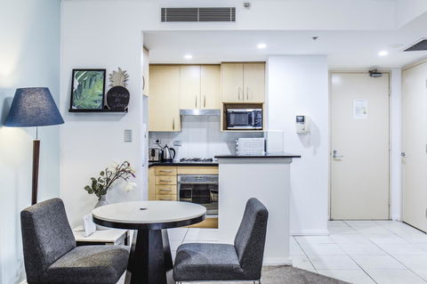 DD Apartments Chinatown - Australia Accommodation 4