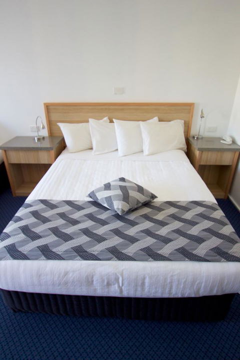 Albury Paddlesteamer Motel - Australia Accommodation 17